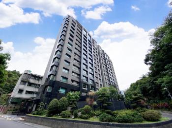 長虹平面雙車位