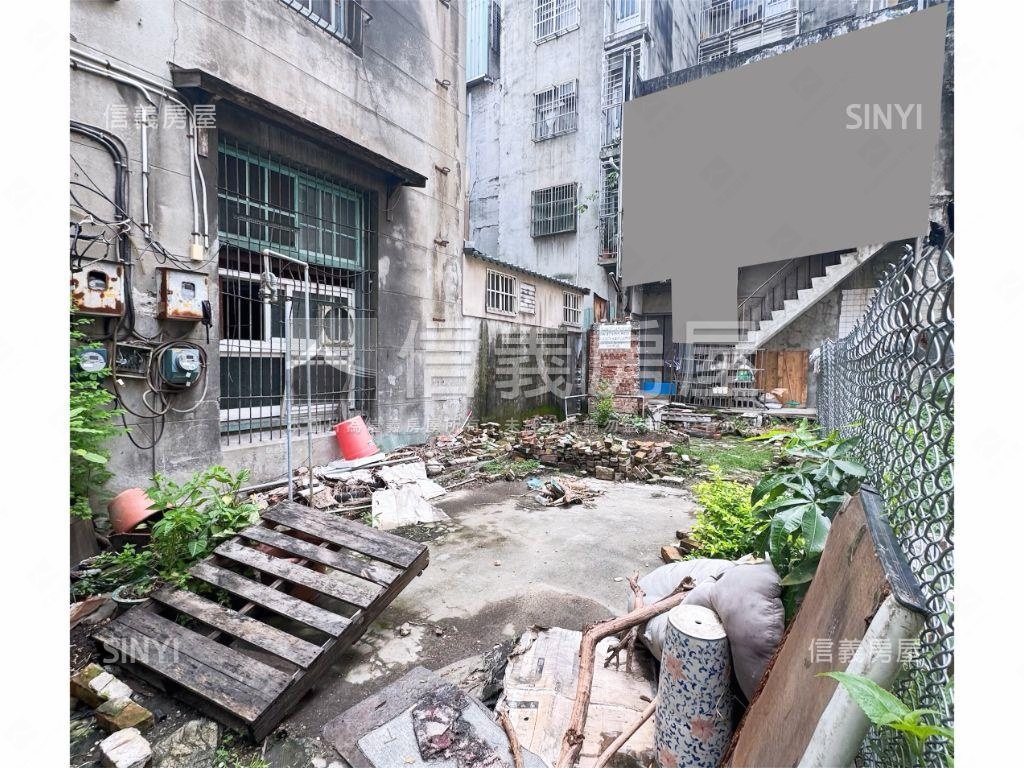 稀有釋出★電子街旁土地Ｂ房屋室內格局與周邊環境