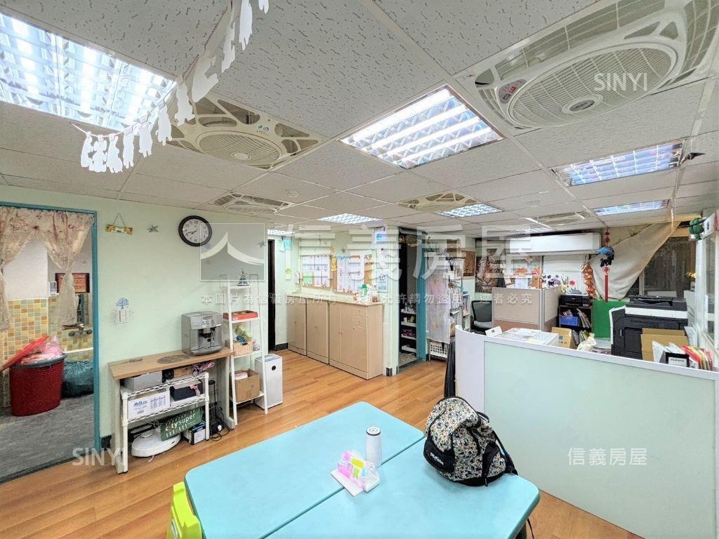 正新生南稀有電梯三房房屋室內格局與周邊環境