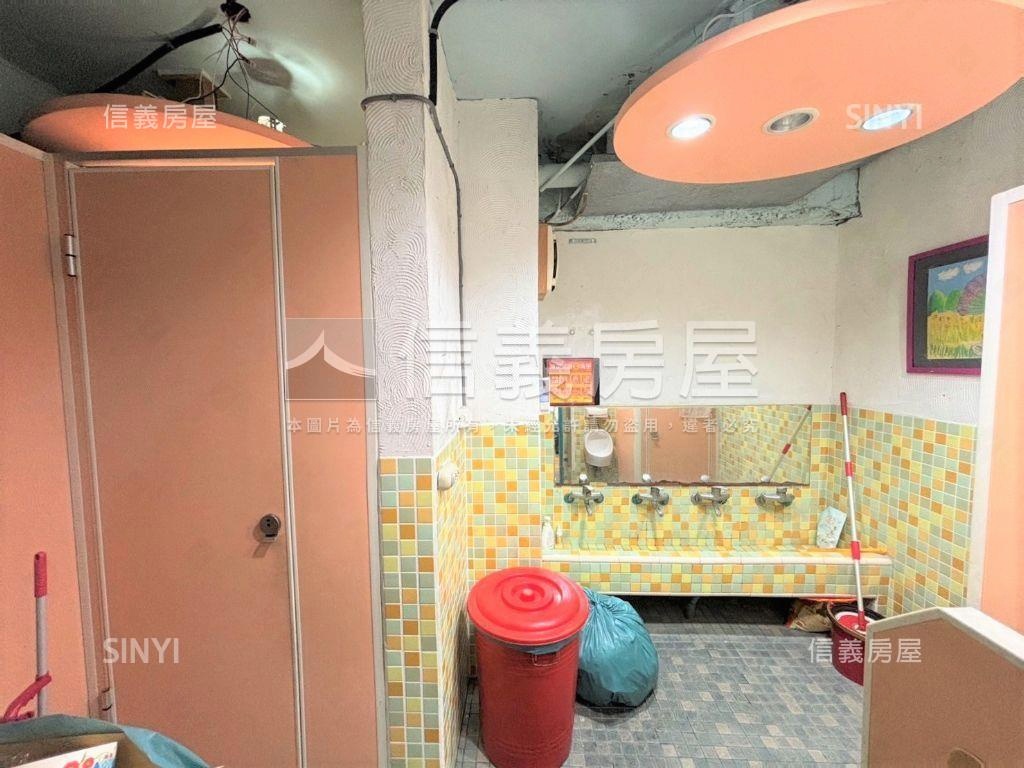 正新生南稀有電梯三房房屋室內格局與周邊環境