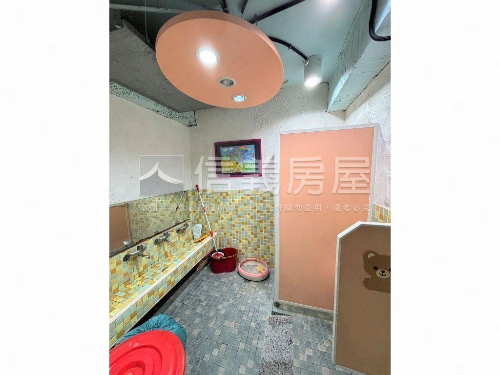 正新生南稀有電梯三房房屋室內格局與周邊環境