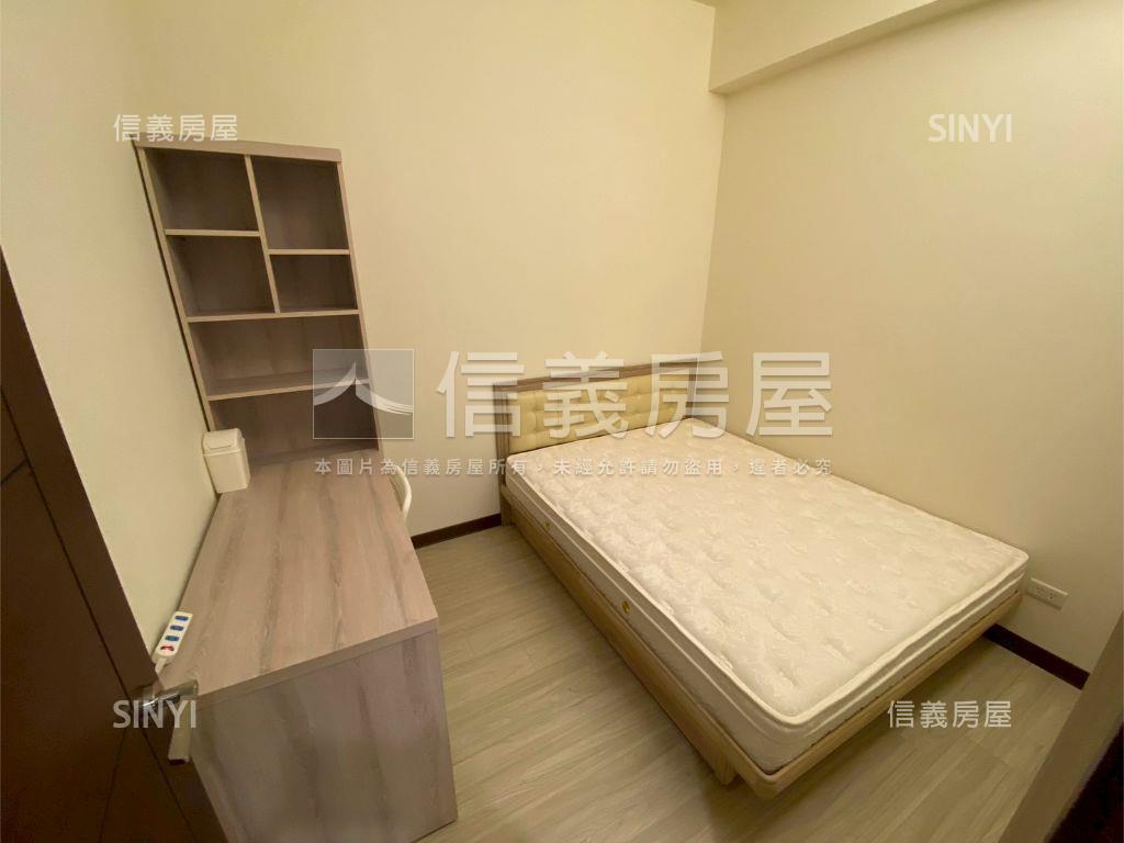 下樓捷運站～清新電梯兩房房屋室內格局與周邊環境