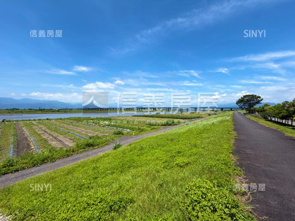三元禾苑全新獨棟電梯別墅房屋室內格局與周邊環境