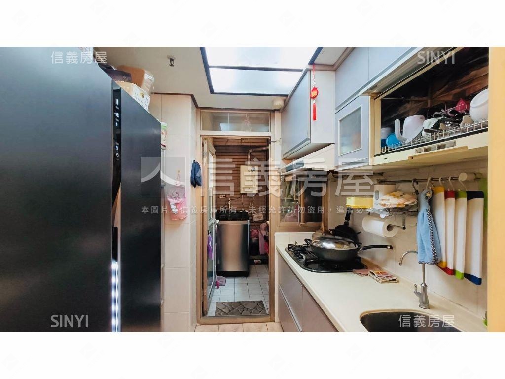 小資首選花花美三房❤️房屋室內格局與周邊環境