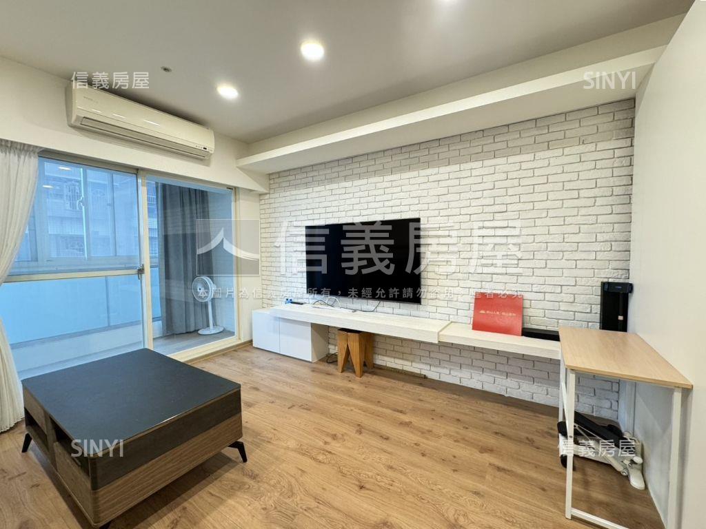 祕密花園正精美兩房房屋室內格局與周邊環境