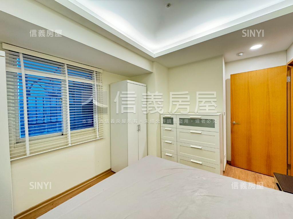 祕密花園正精美兩房房屋室內格局與周邊環境