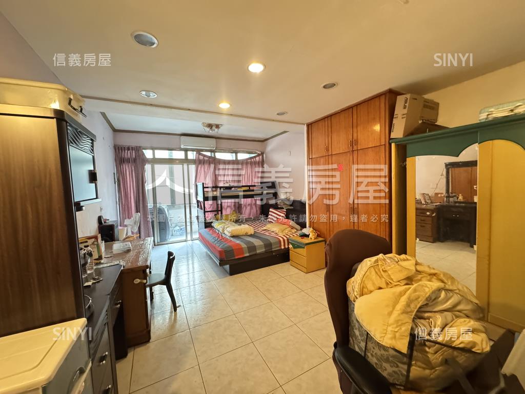 近軟科臨路透天房屋室內格局與周邊環境