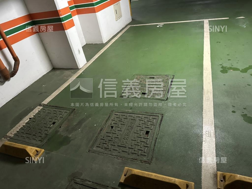麗緻坡平車位房屋室內格局與周邊環境