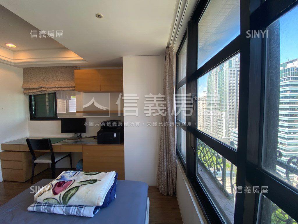 信義計畫區◇高樓美景四房房屋室內格局與周邊環境