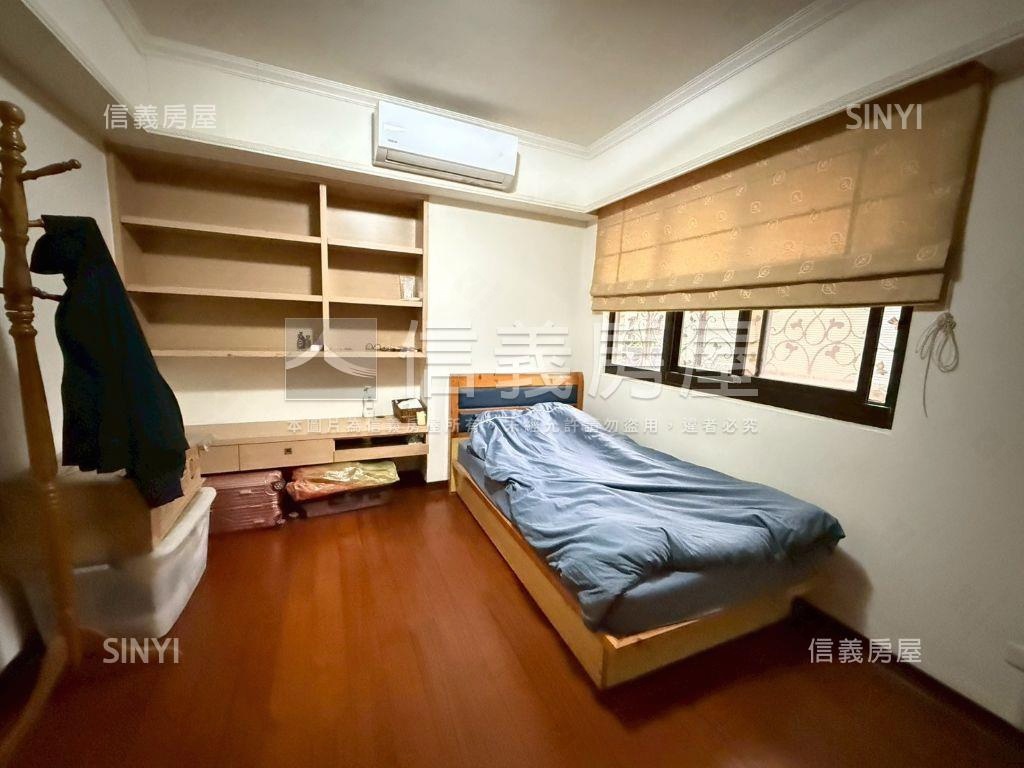 皇家特區６房透天房屋室內格局與周邊環境