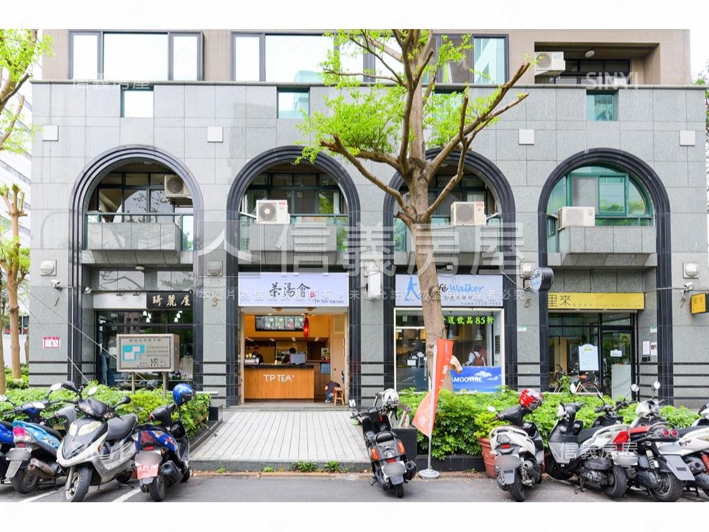 ＹＥＳ世貿名紳房屋室內格局與周邊環境