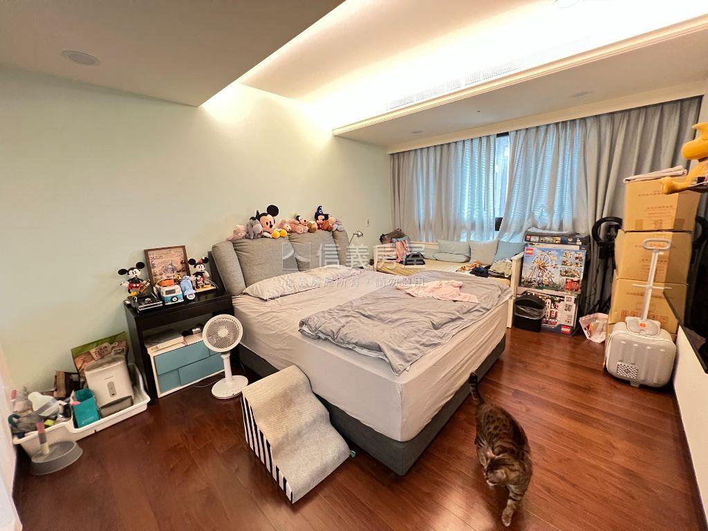遠雄國都景觀氣派雙車位房屋室內格局與周邊環境