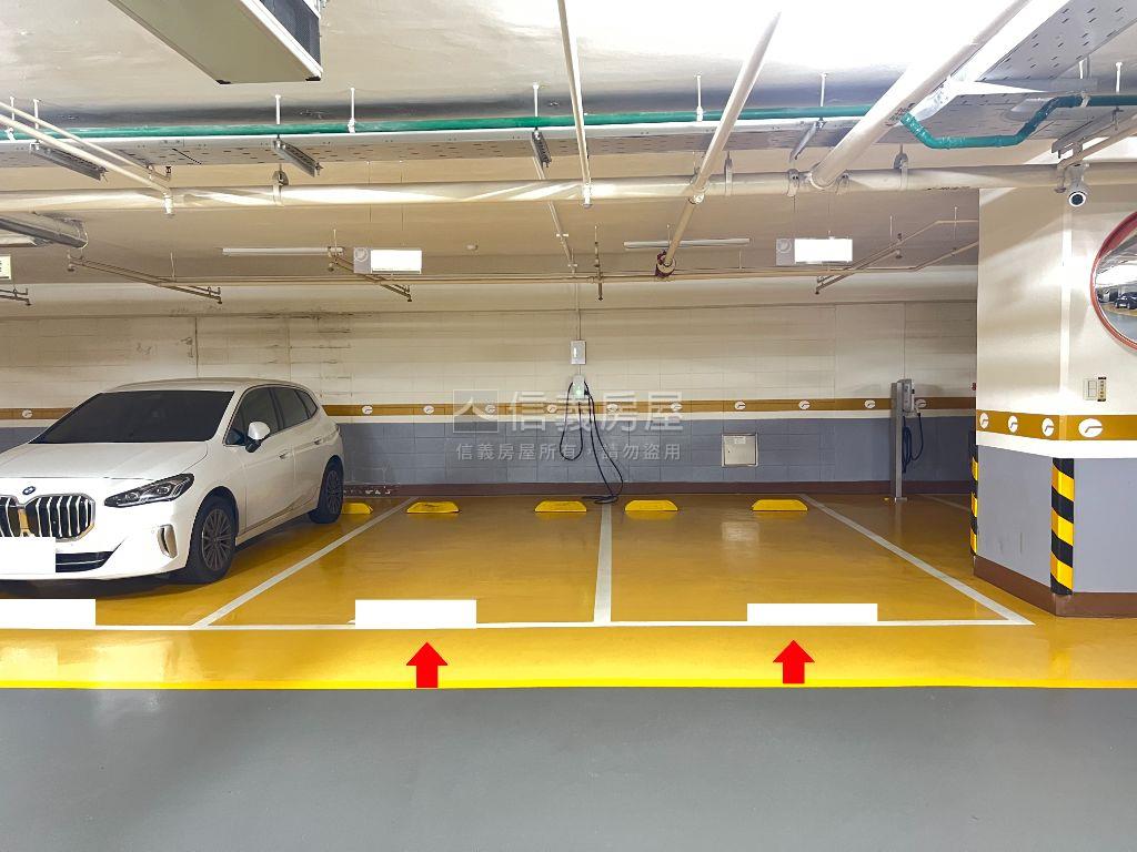 遠雄國都景觀氣派雙車位房屋室內格局與周邊環境