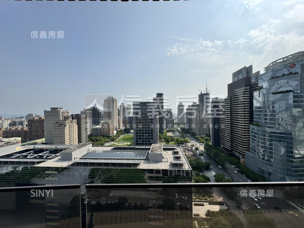 七期百貨新市政旁奢華豪宅房屋室內格局與周邊環境