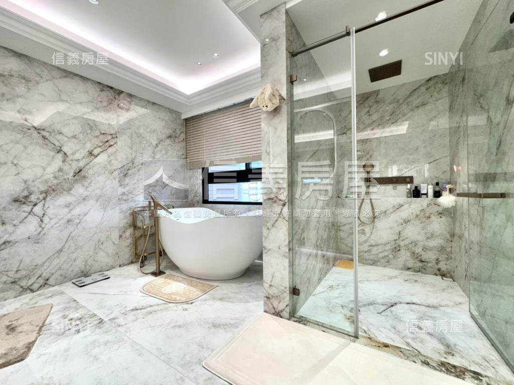 七期百貨新市政旁奢華豪宅房屋室內格局與周邊環境