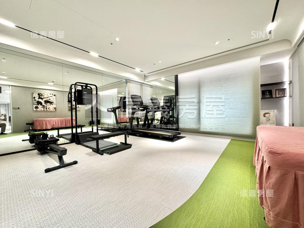 七期百貨新市政旁奢華豪宅房屋室內格局與周邊環境