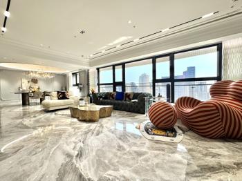 七期百貨新市政旁奢華豪宅