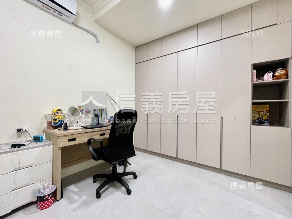 五甲面寬精美車庫透天房屋室內格局與周邊環境
