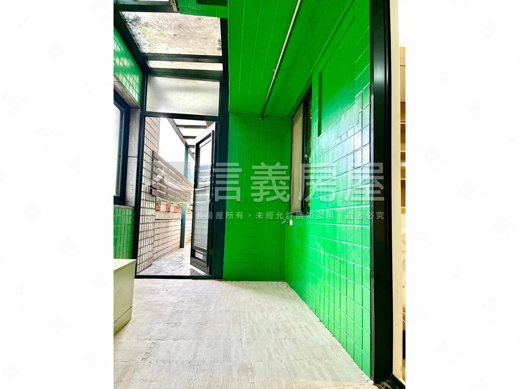 富比世★美妝露台戶房屋室內格局與周邊環境