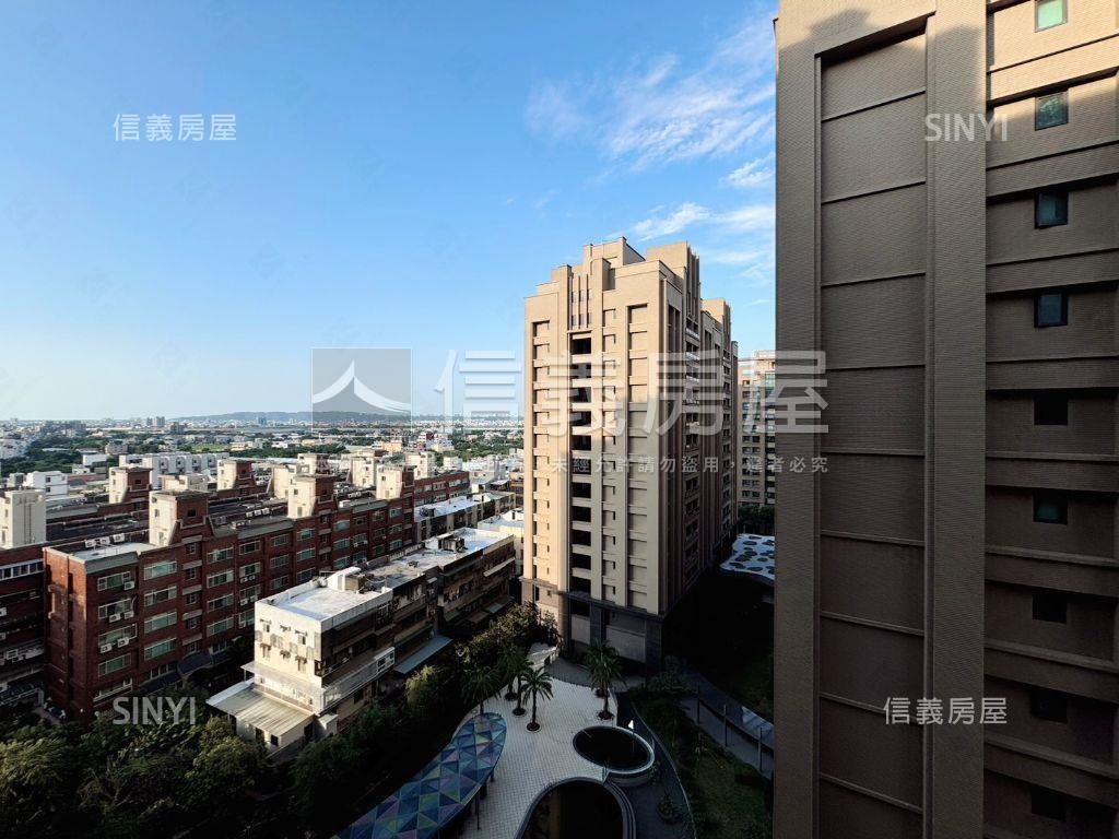 降價高樓邊間三房平面車位房屋室內格局與周邊環境