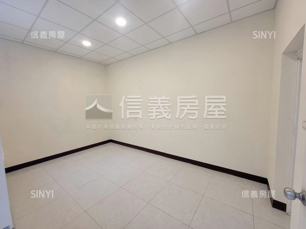 ✦全新整理✦臨路美透天房屋室內格局與周邊環境