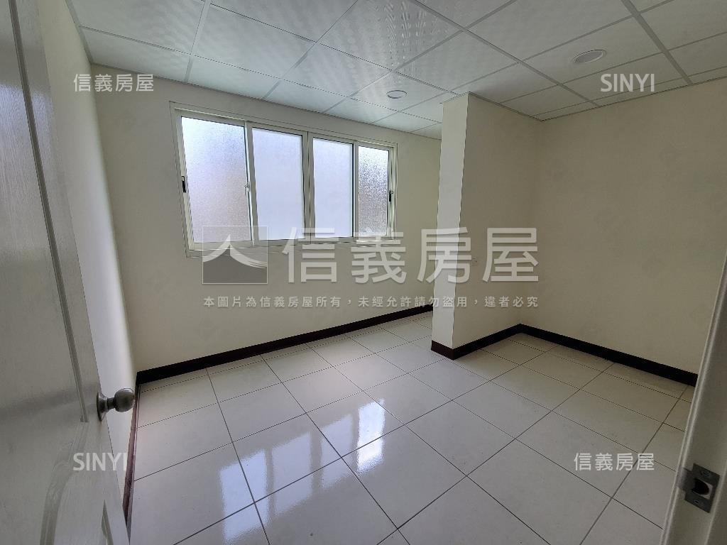 ✦全新整理✦臨路美透天房屋室內格局與周邊環境