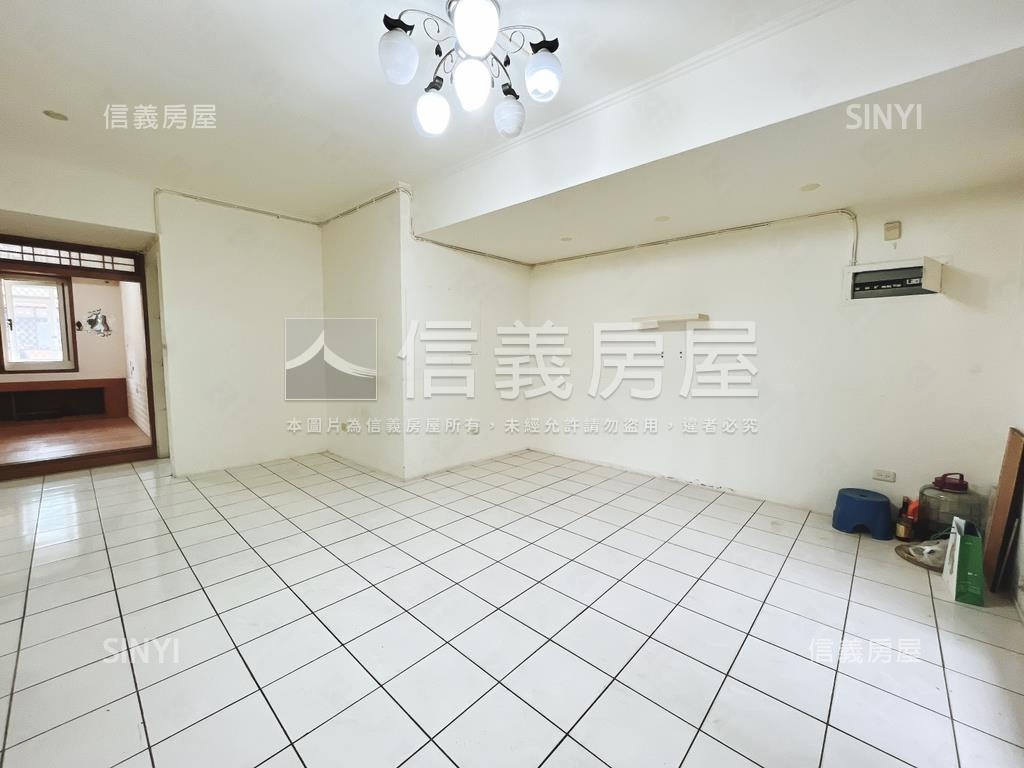 近Ｇ５捷運站步行可達房屋室內格局與周邊環境