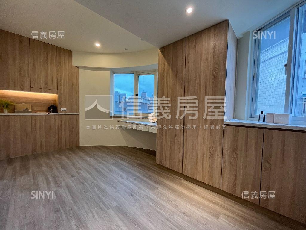 Ｙ２０精美電梯四房房屋室內格局與周邊環境