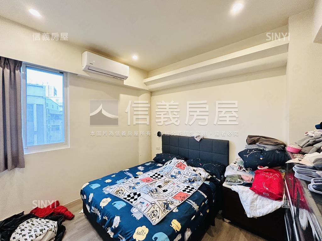 精美電梯四房近Ｙ２０站房屋室內格局與周邊環境