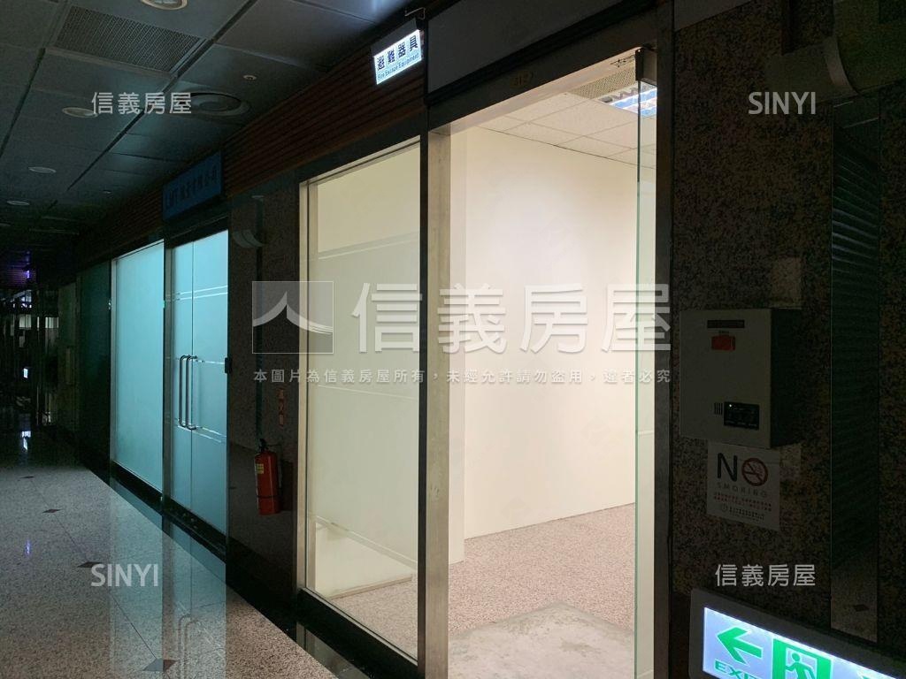 小型商辦福華廣場收租寶房屋室內格局與周邊環境