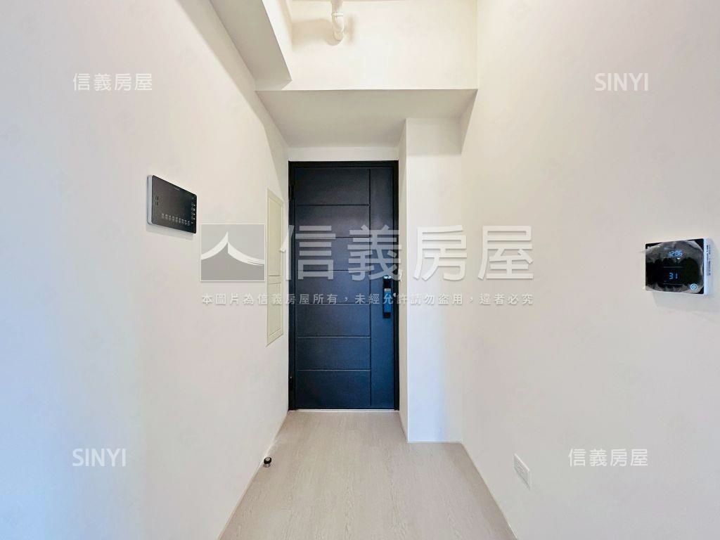 專任青埔逸偉兩房雙衛浴房屋室內格局與周邊環境