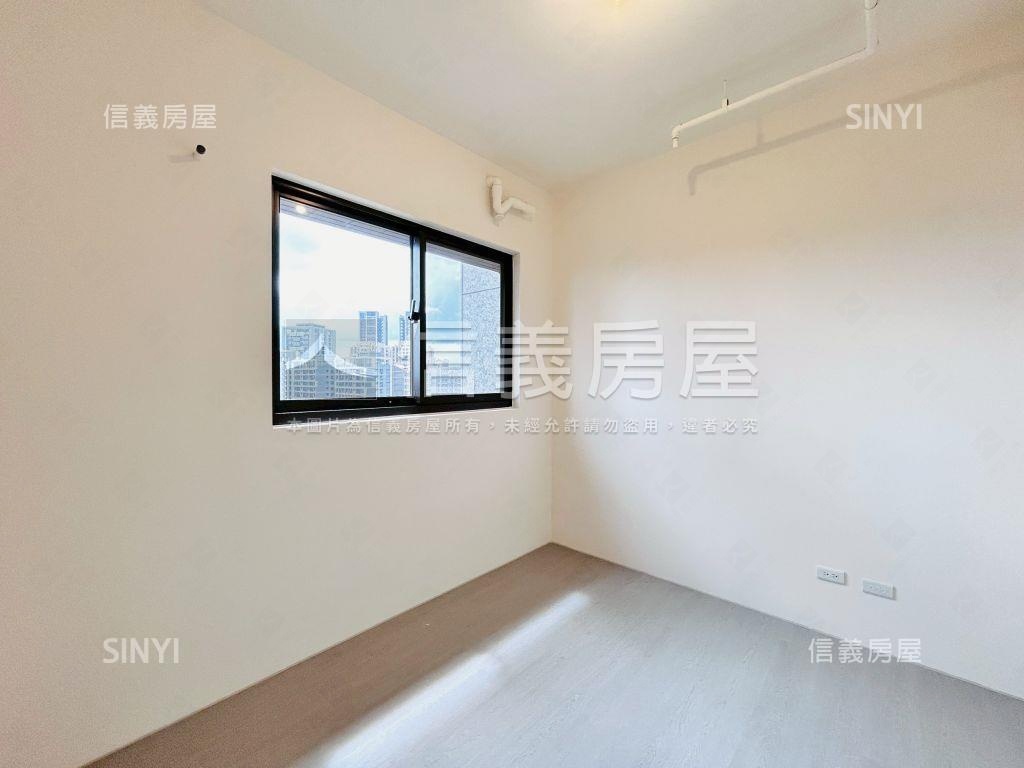 專任青埔逸偉兩房雙衛浴房屋室內格局與周邊環境