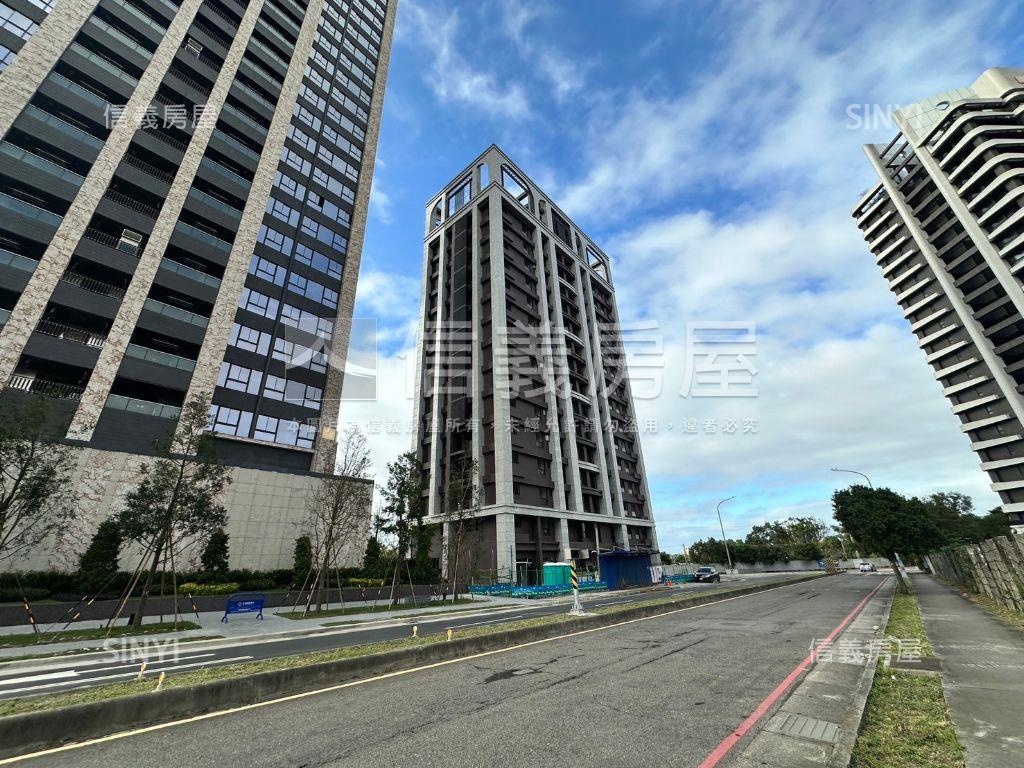專任青埔逸偉兩房雙衛浴房屋室內格局與周邊環境