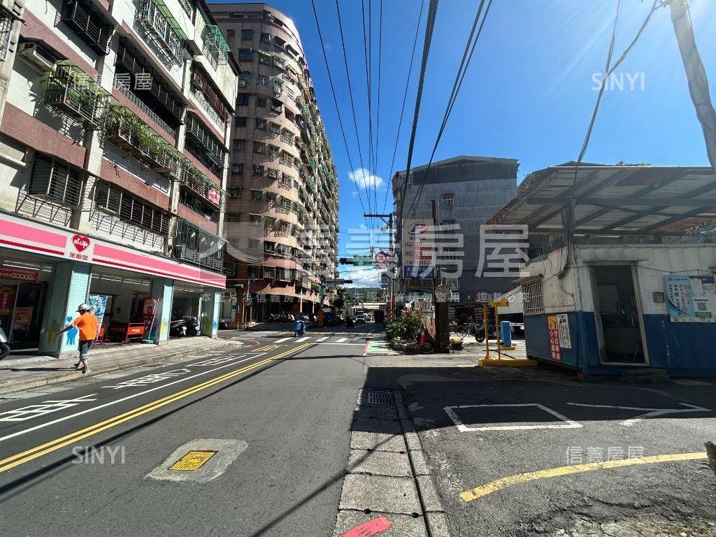 吉星高照˙機能３樓美寓房屋室內格局與周邊環境