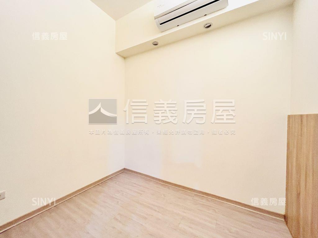 長春晶華小資電梯首選房屋室內格局與周邊環境