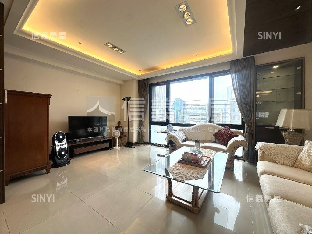 中山藝術稀有景緻樓中樓房屋室內格局與周邊環境