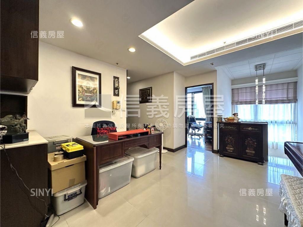 中山藝術稀有景緻樓中樓房屋室內格局與周邊環境