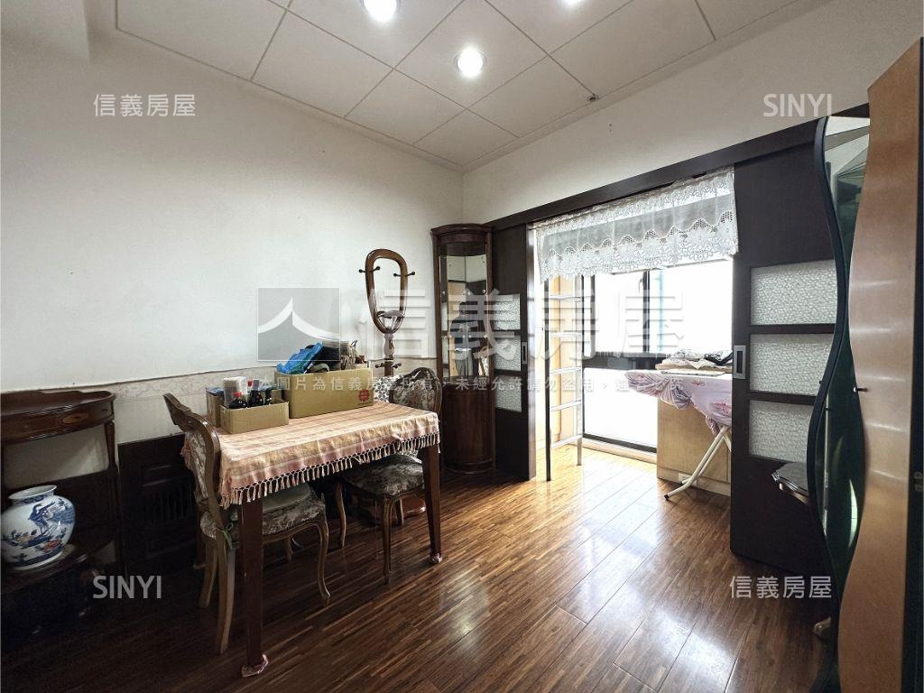 中山藝術稀有景緻樓中樓房屋室內格局與周邊環境