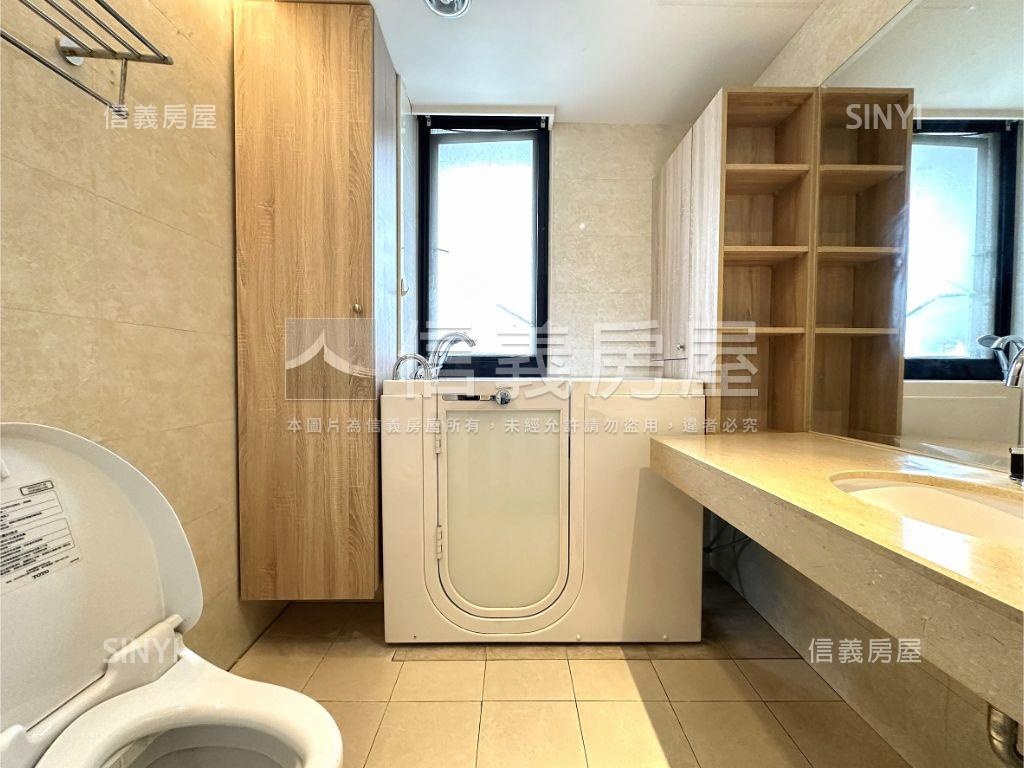 中山藝術稀有景緻樓中樓房屋室內格局與周邊環境