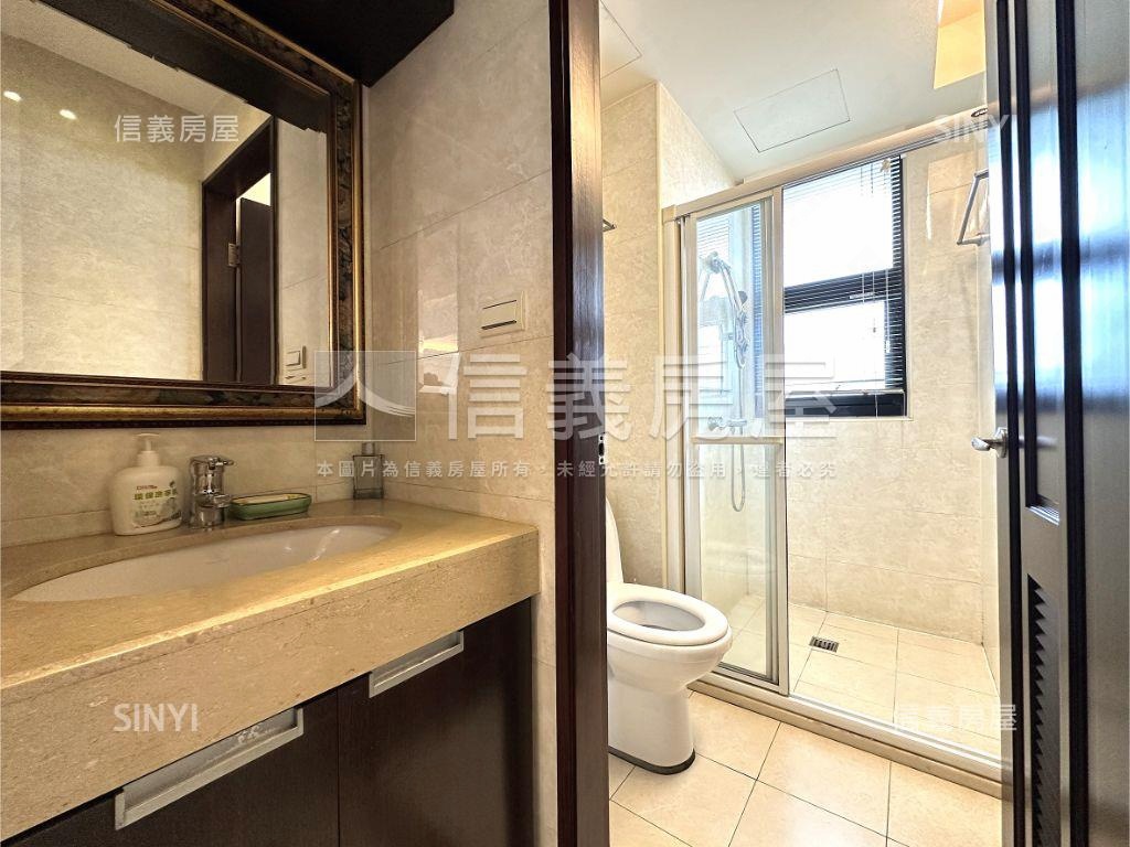 中山藝術稀有景緻樓中樓房屋室內格局與周邊環境