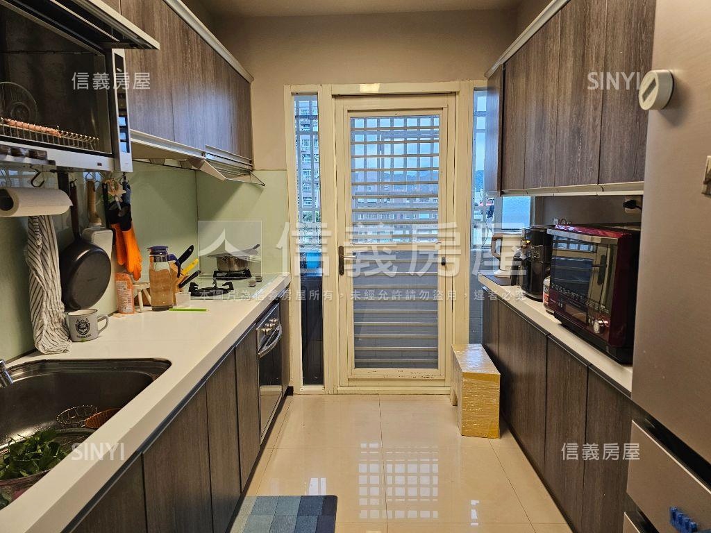 ㊣專任近捷運高樓邊間美屋房屋室內格局與周邊環境