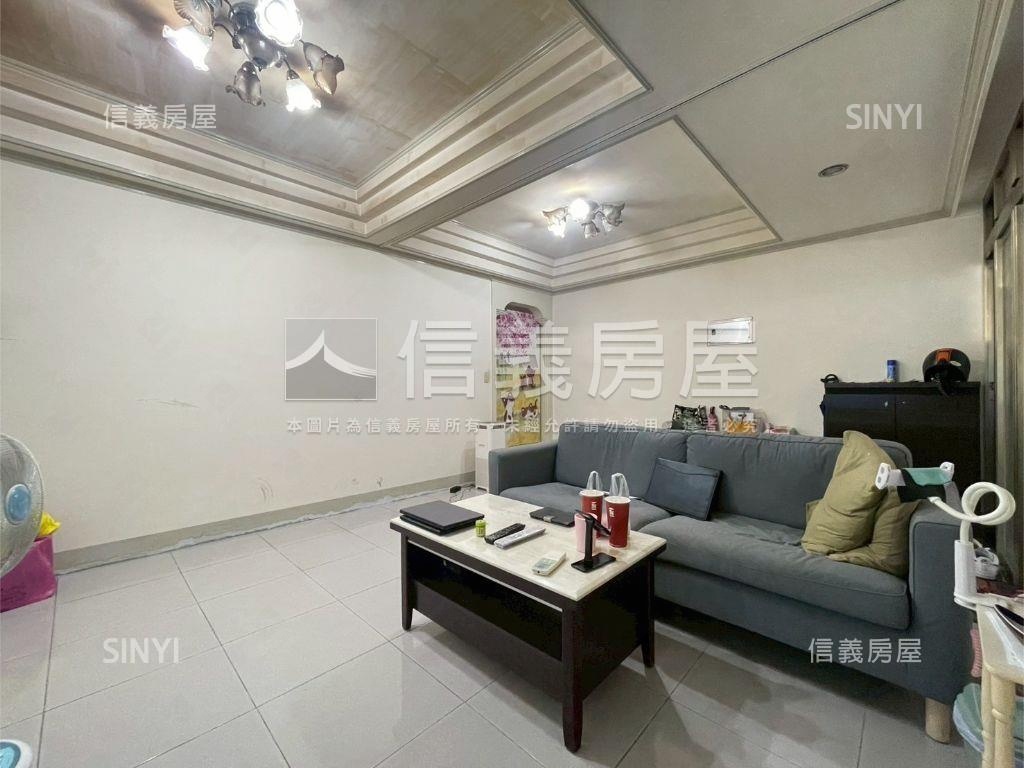 中平方正面寬一樓房屋室內格局與周邊環境