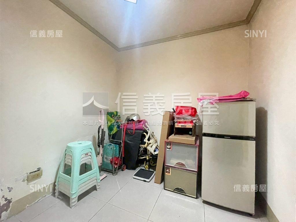 中平方正面寬一樓房屋室內格局與周邊環境