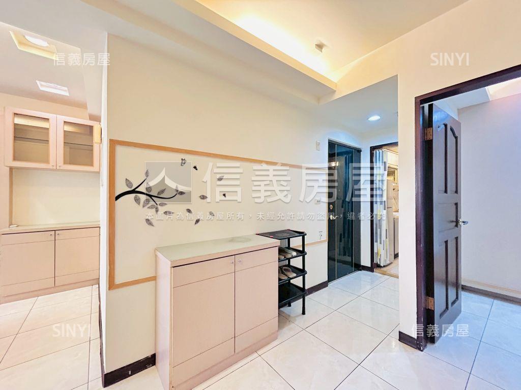 臻愛歐洲高樓層採光兩房房屋室內格局與周邊環境