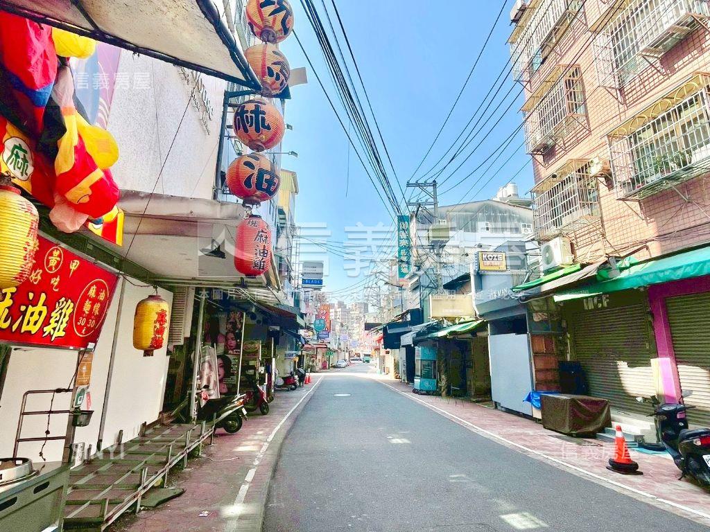 逢甲商圈文華路金鑽店面房屋室內格局與周邊環境