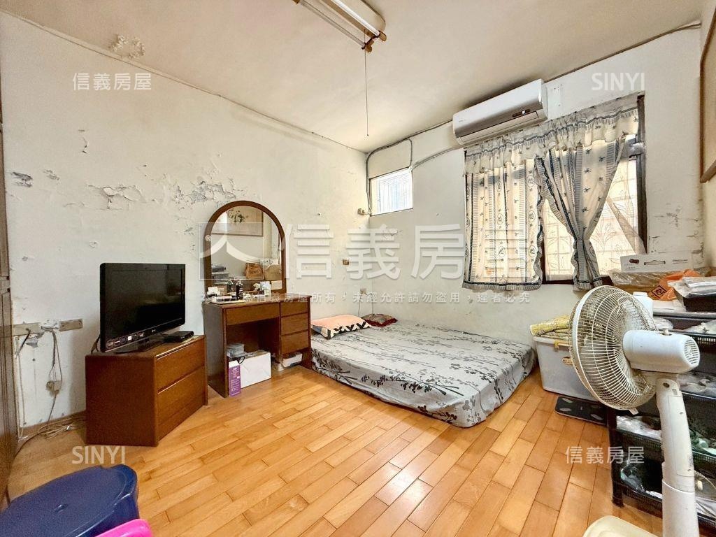 ＜稀有＞五期。大地坪別墅房屋室內格局與周邊環境