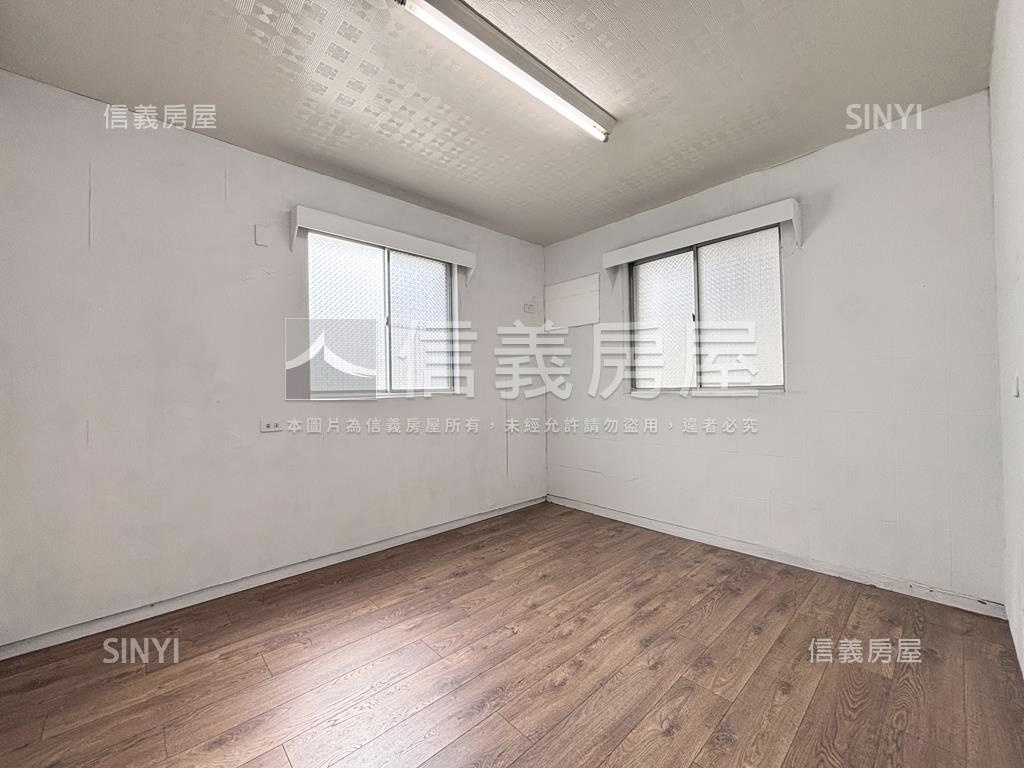 頂美。優。寬。庭院洋房房屋室內格局與周邊環境
