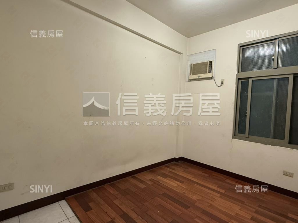 七期低總價四房雙車位房屋室內格局與周邊環境