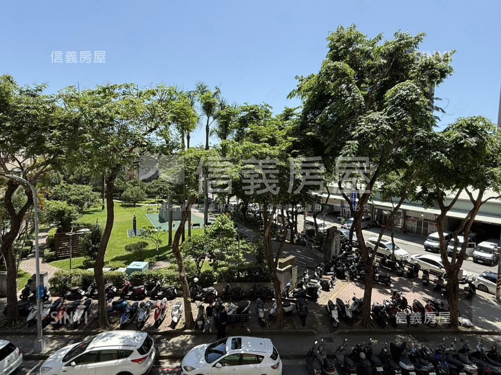 七期低總價四房雙車位房屋室內格局與周邊環境