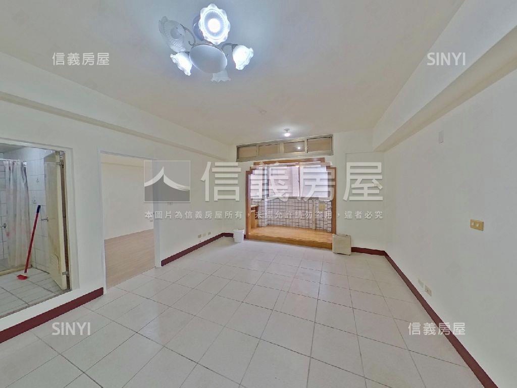 正新農街低總價兩房車位房屋室內格局與周邊環境